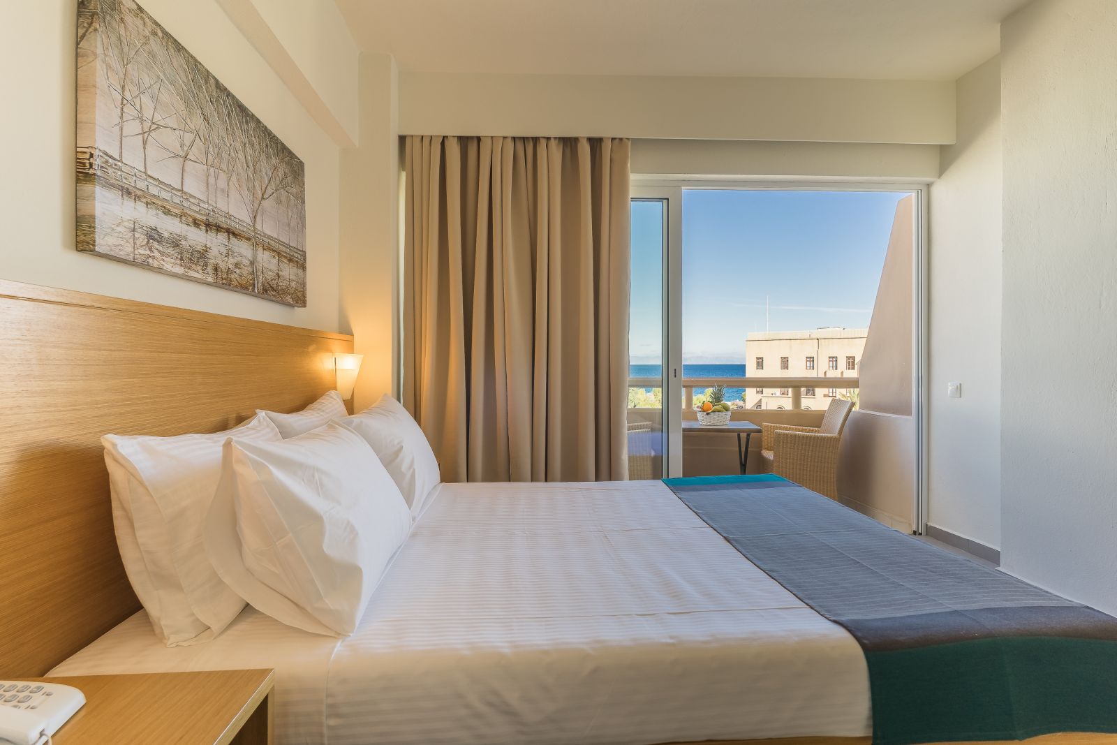 accommodation-in-rhodes-town-city-center-hotel